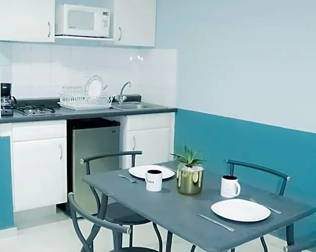 Privada De Horacio 18 Residences